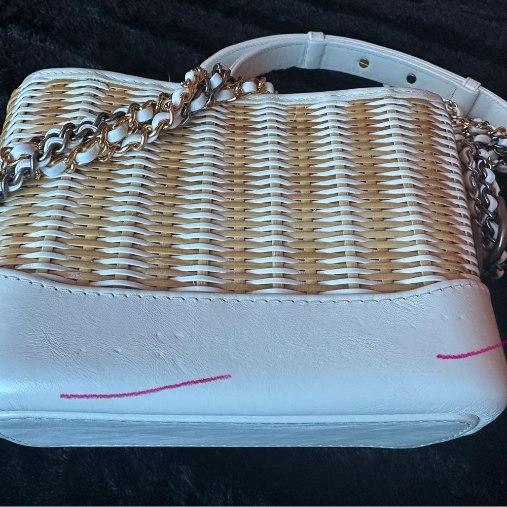Channel small Rattan Gabrielle Hobo 2020 collection - Picture 6 of 15